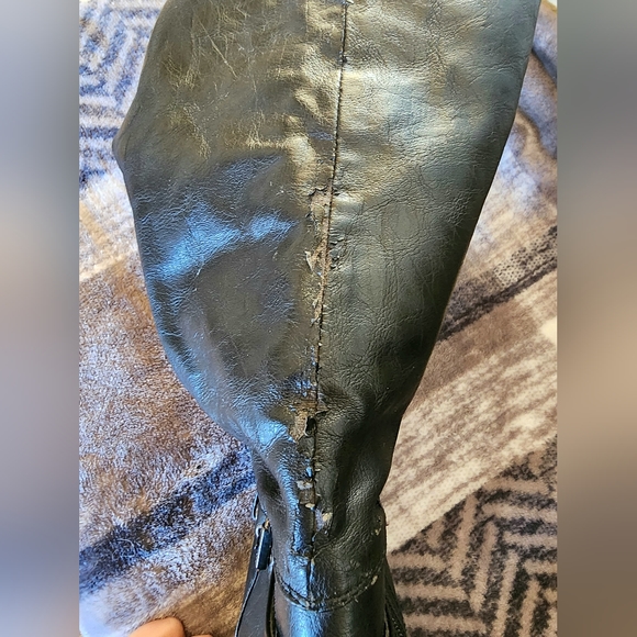 Guess Knee Height Black Leather Platform Boots - Picture 5 of 8